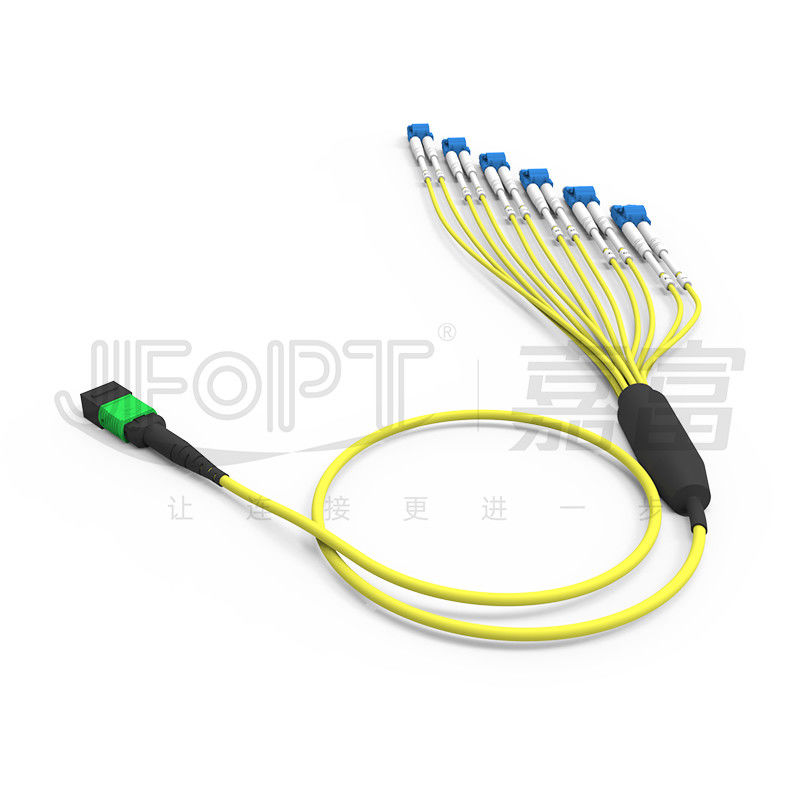 Desain panjang yang tidak sama MPO-LC beradaptasi dengan lingkungan kabel yang kompleks SM Breakout Cable 12 Fiber Customizable LC DX Patch Cord